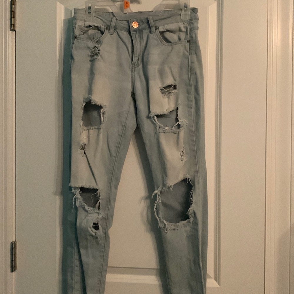 washed out, ripped skinny jeans